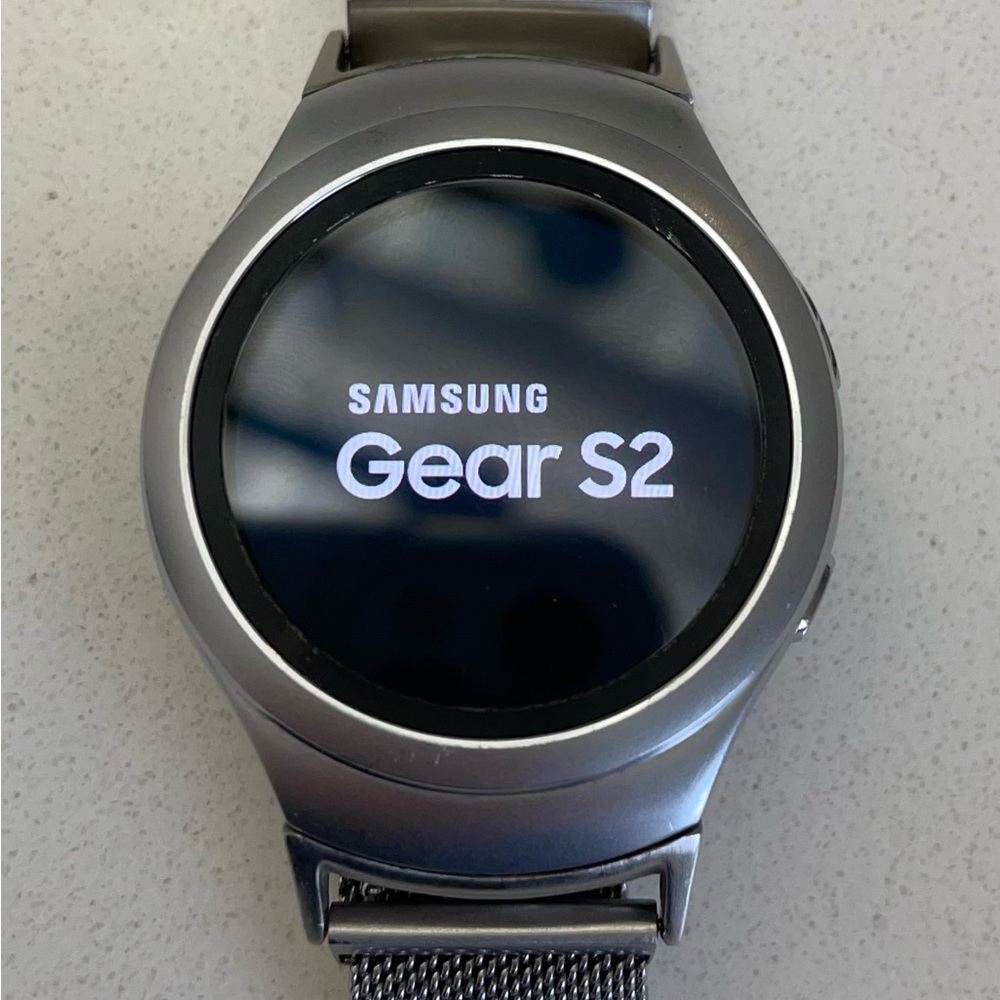 Samsung Gear S2 (SM R720)